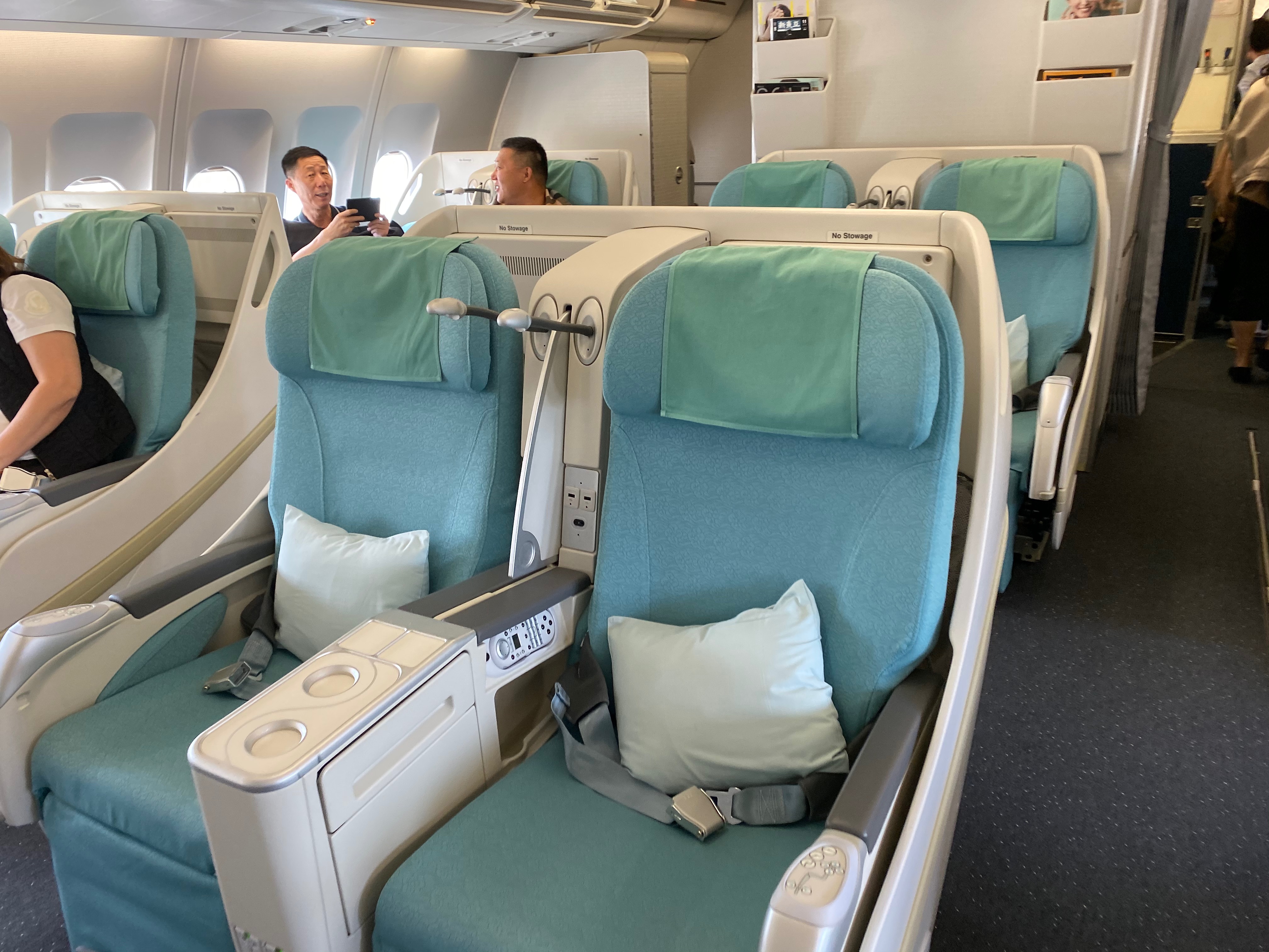 6241154C-53C3-4872-9C19-B89ABF0A371C