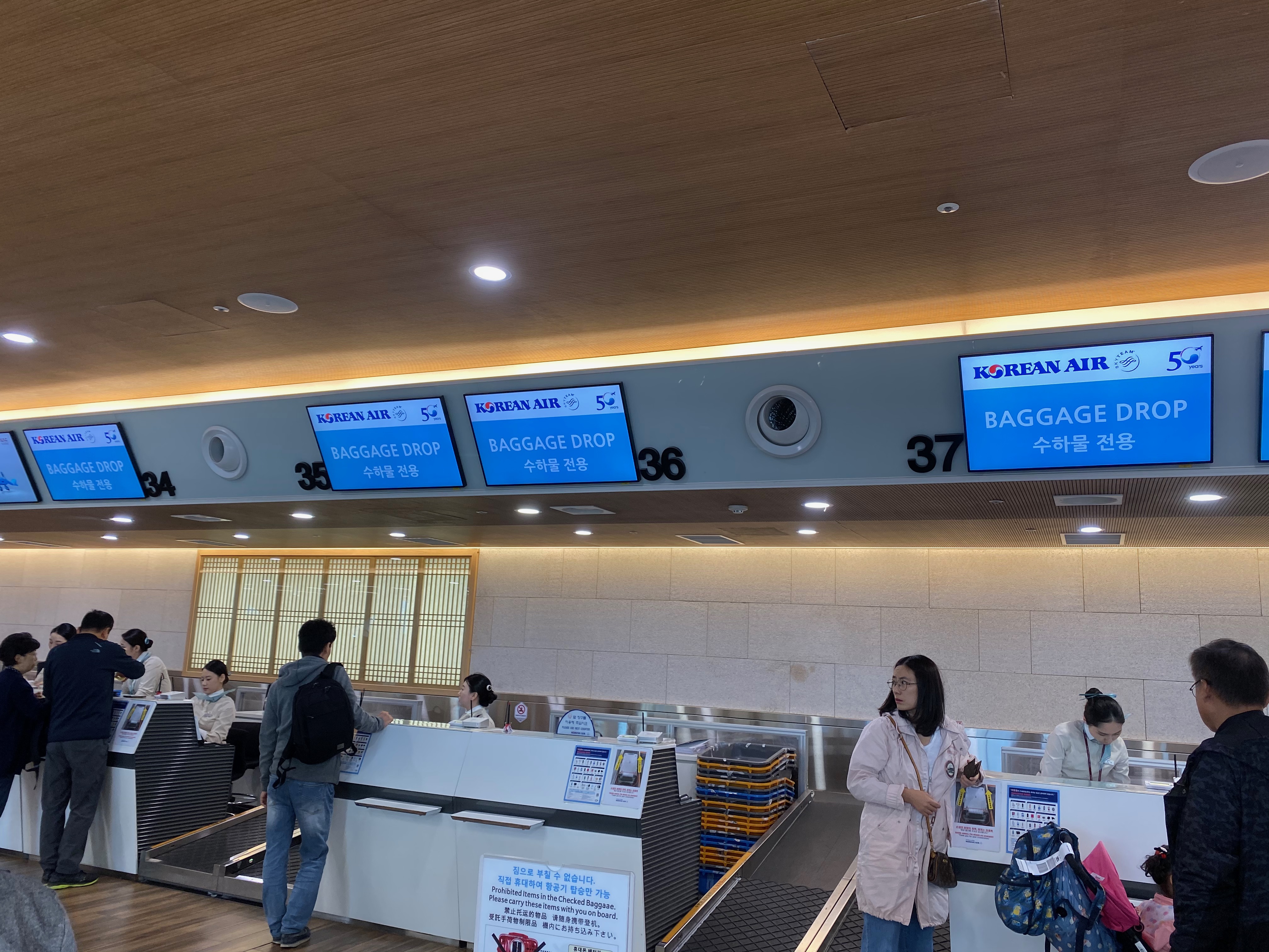 6D03565C-494D-40A7-8676-58CD240C36FE