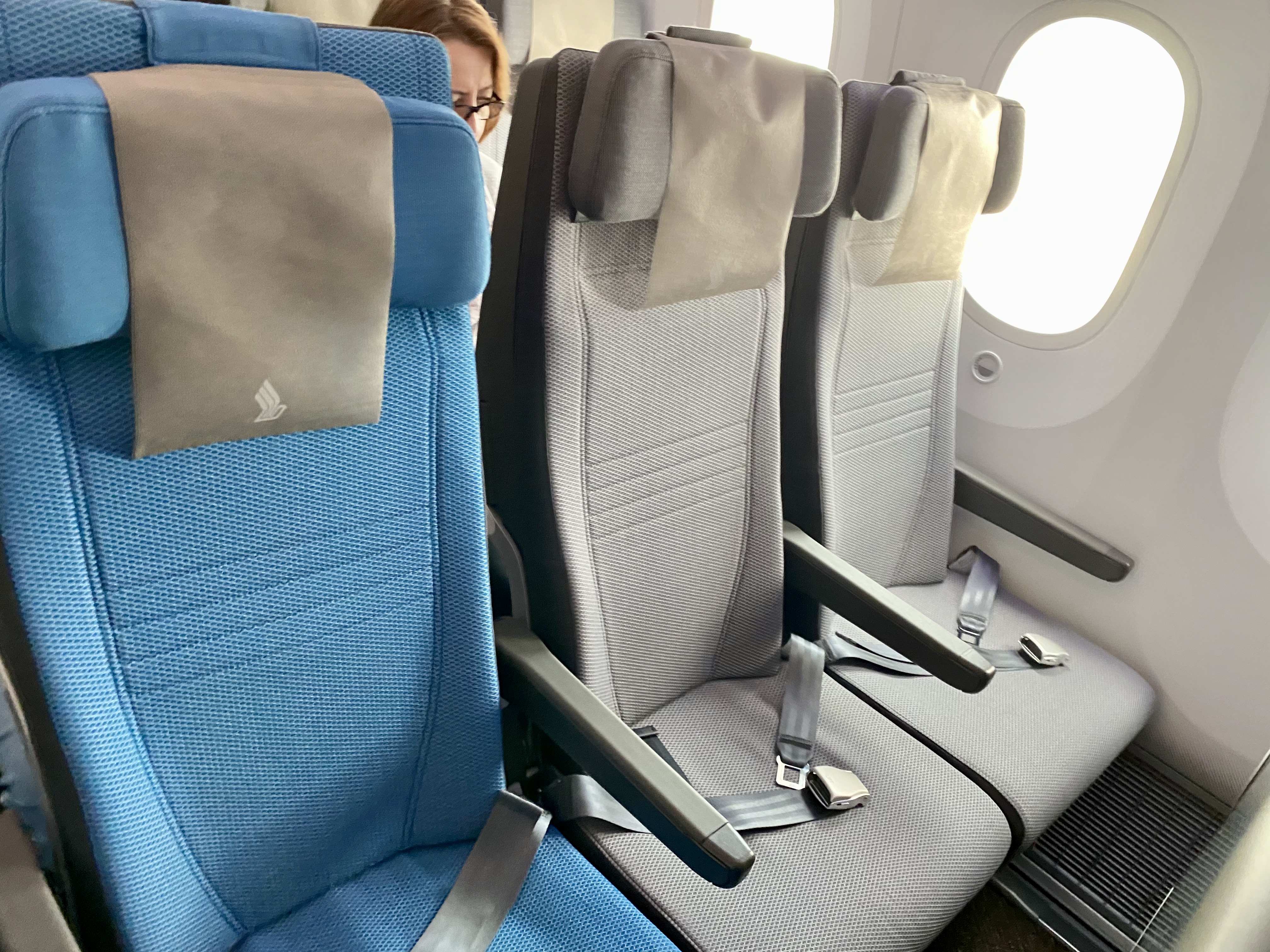 10C5E286-3099-4852-9644-C5C987ECA615_1_201_a