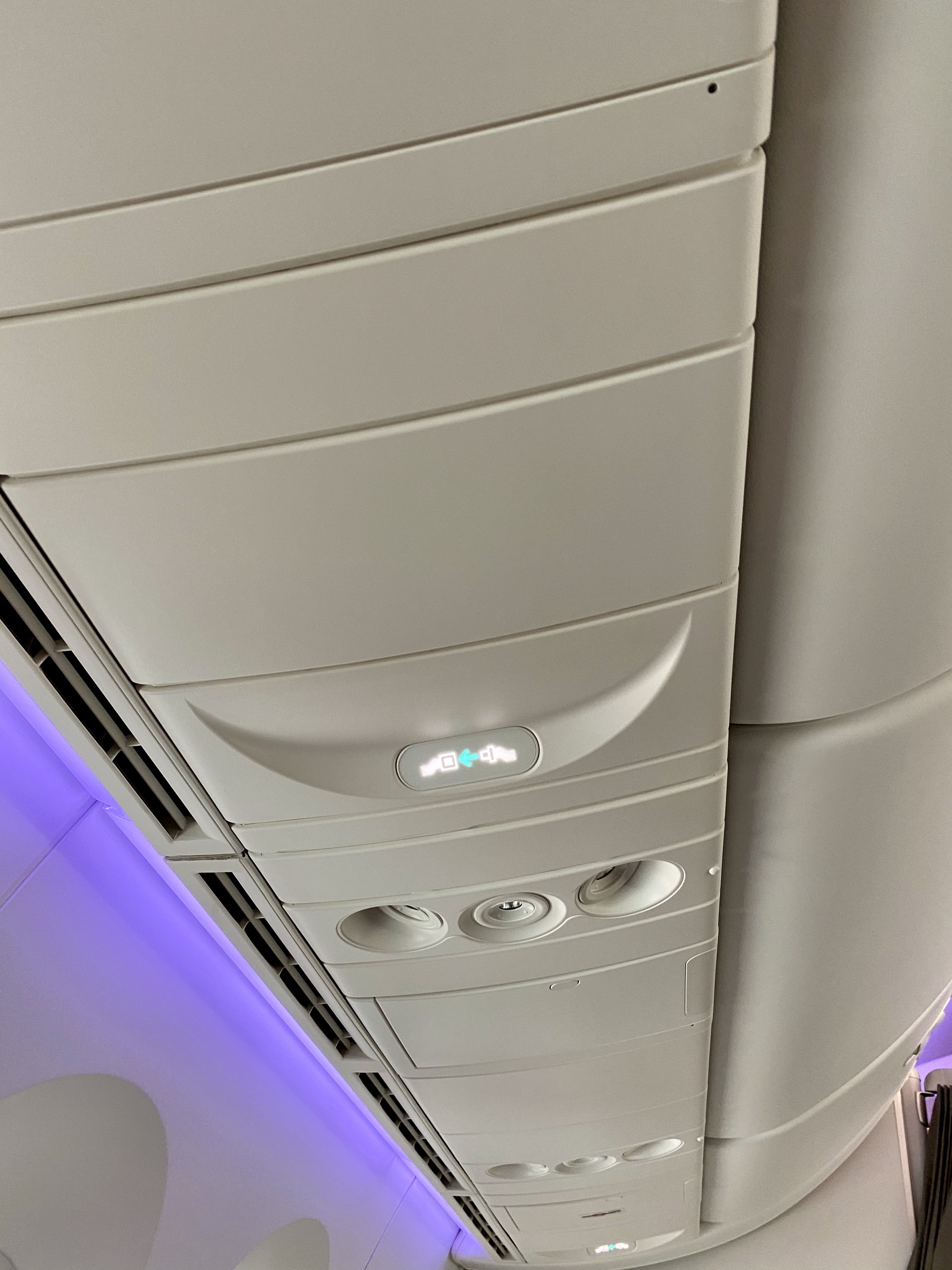 24CC061F-6E13-4C02-916A-C3F4201CE569_1_201_a