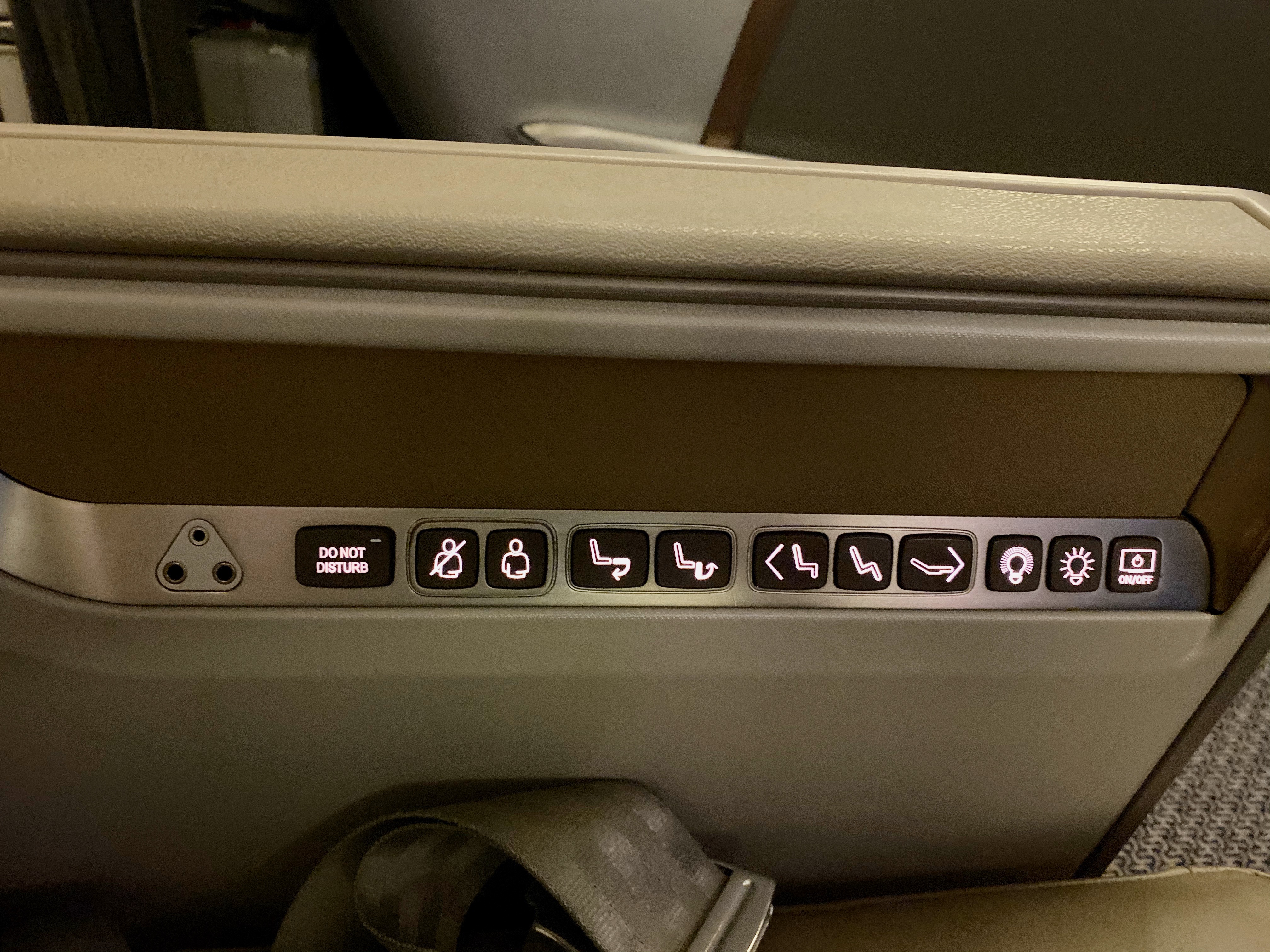 42BB2B1A-7324-4AA6-B415-C77F0119E2EB