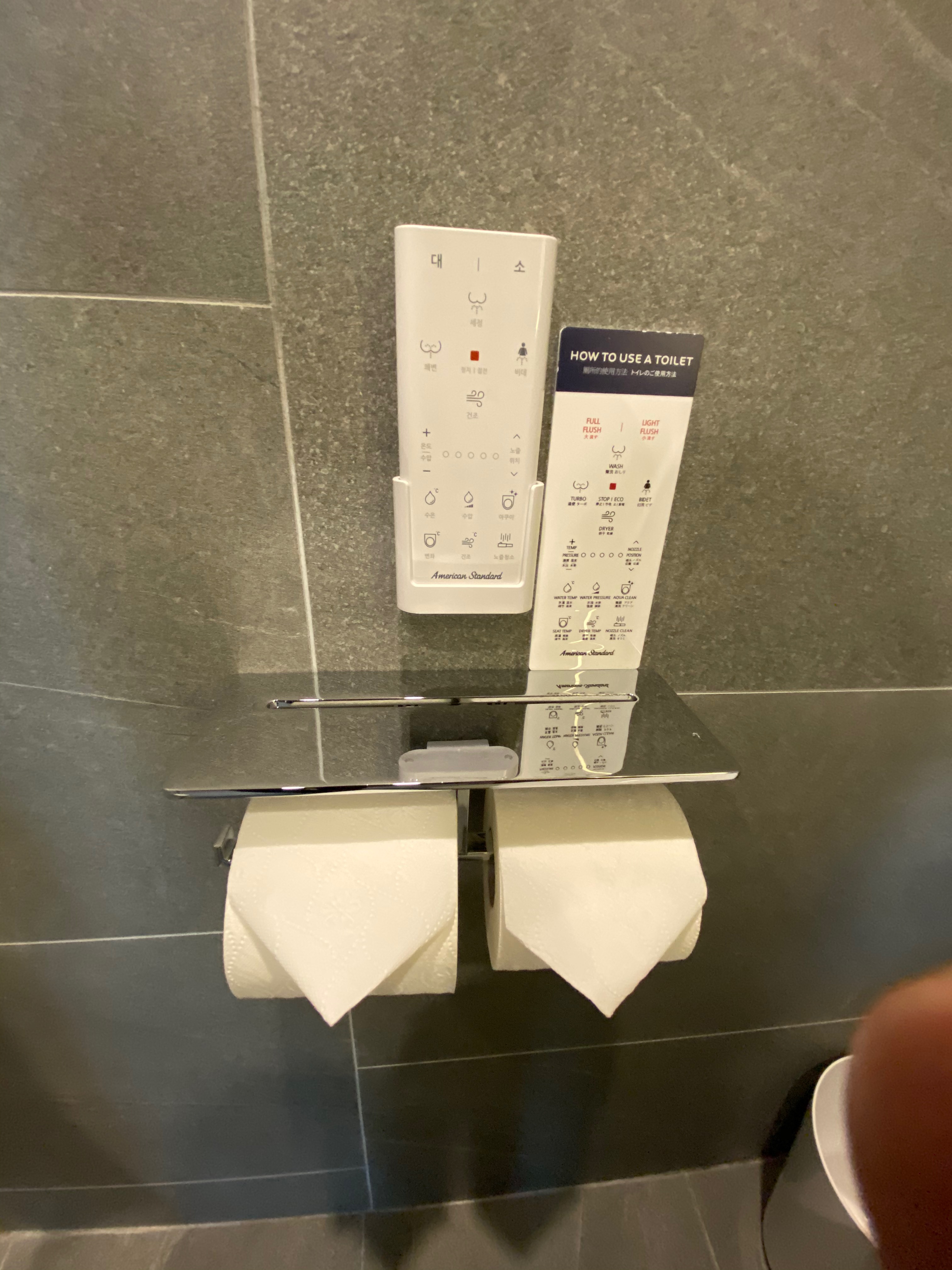 5D2C8F4B-787E-4405-9D02-6F2833E2D42F