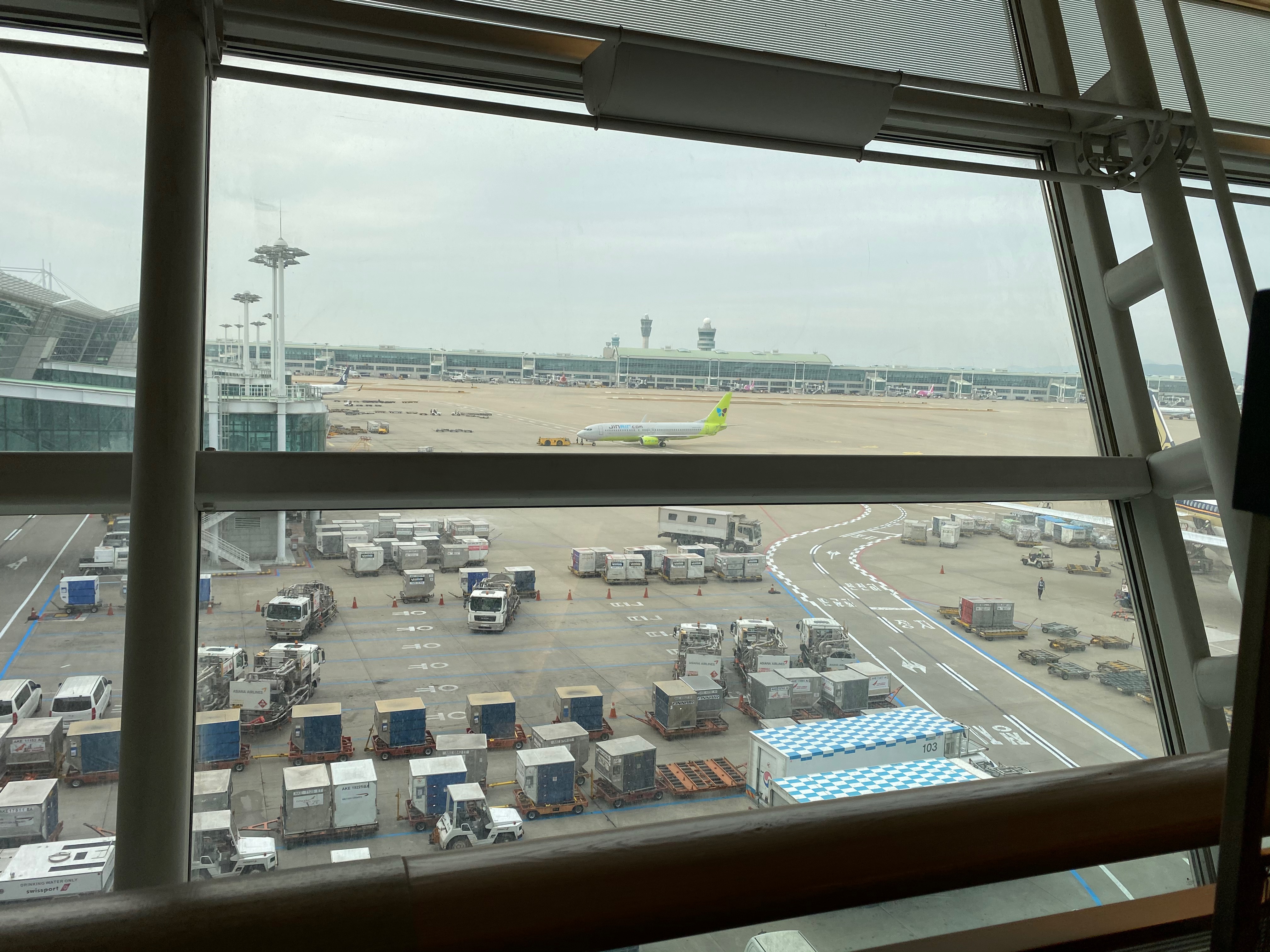 6C99C037-DB27-472B-A944-A54F44A81E95