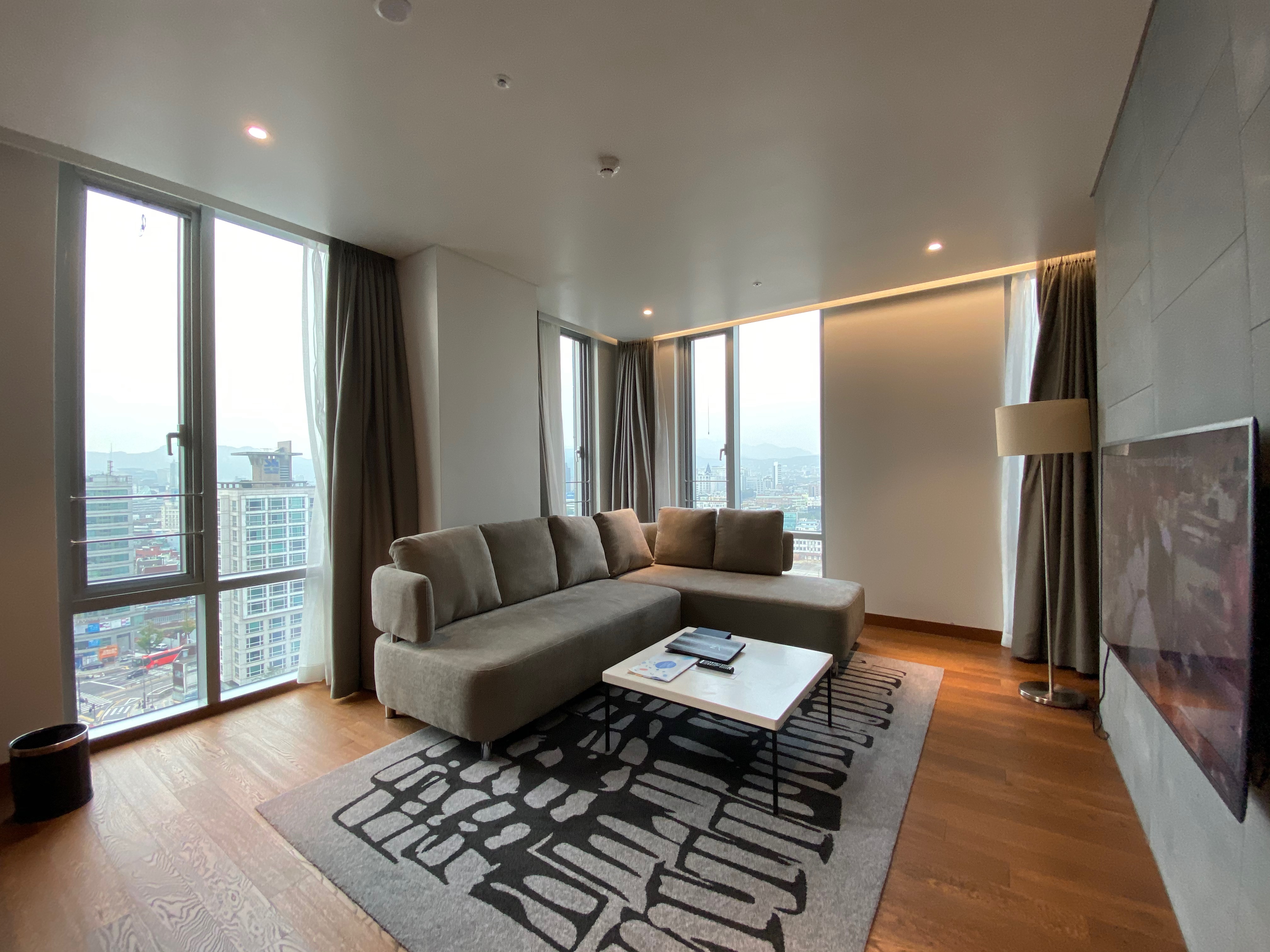 6E7E4490-BA33-4E3A-A05C-5ACA72AF4B47