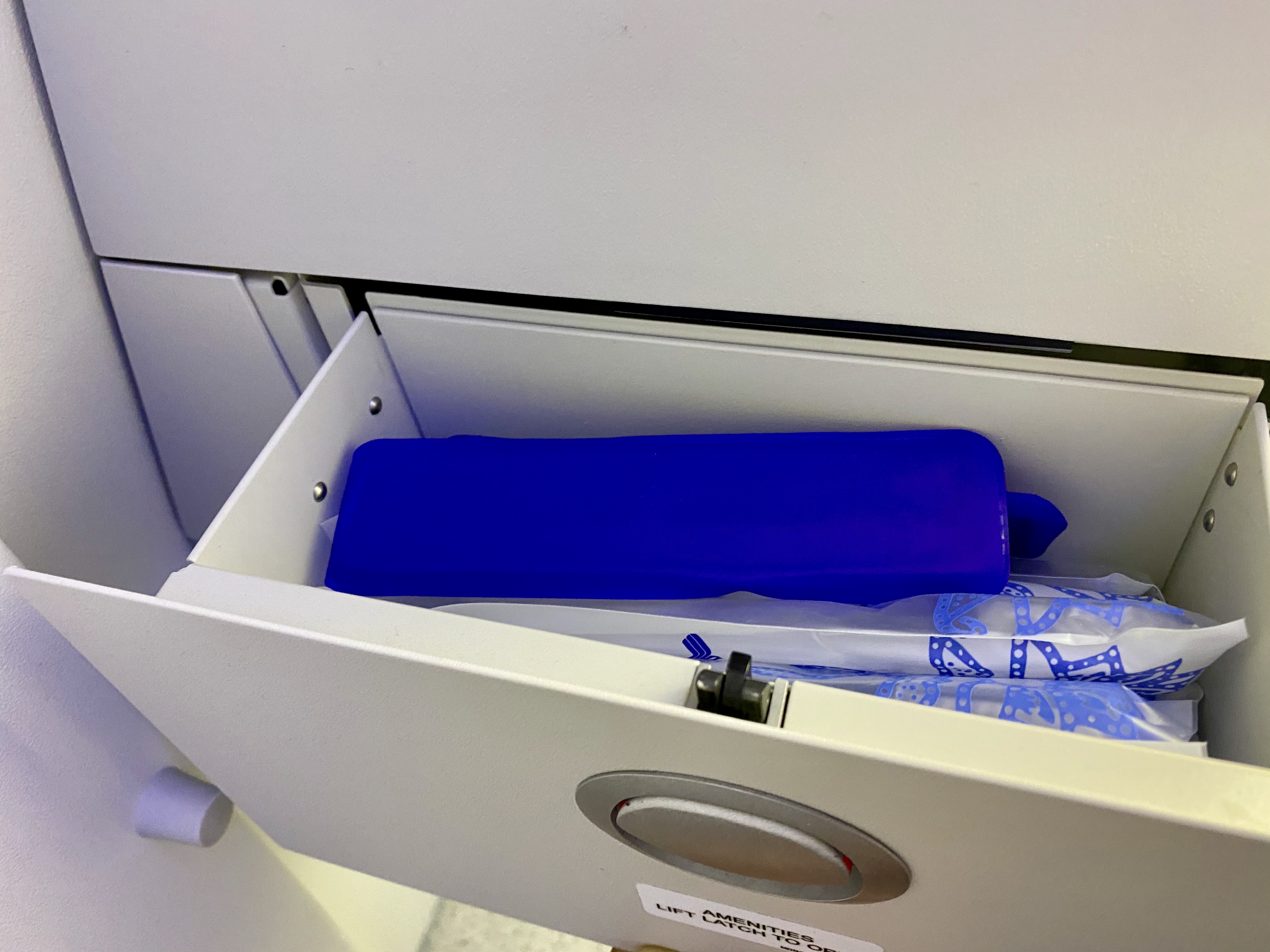 9FCC9BB4-6CFA-4088-846B-EA6E21114816_1_201_a