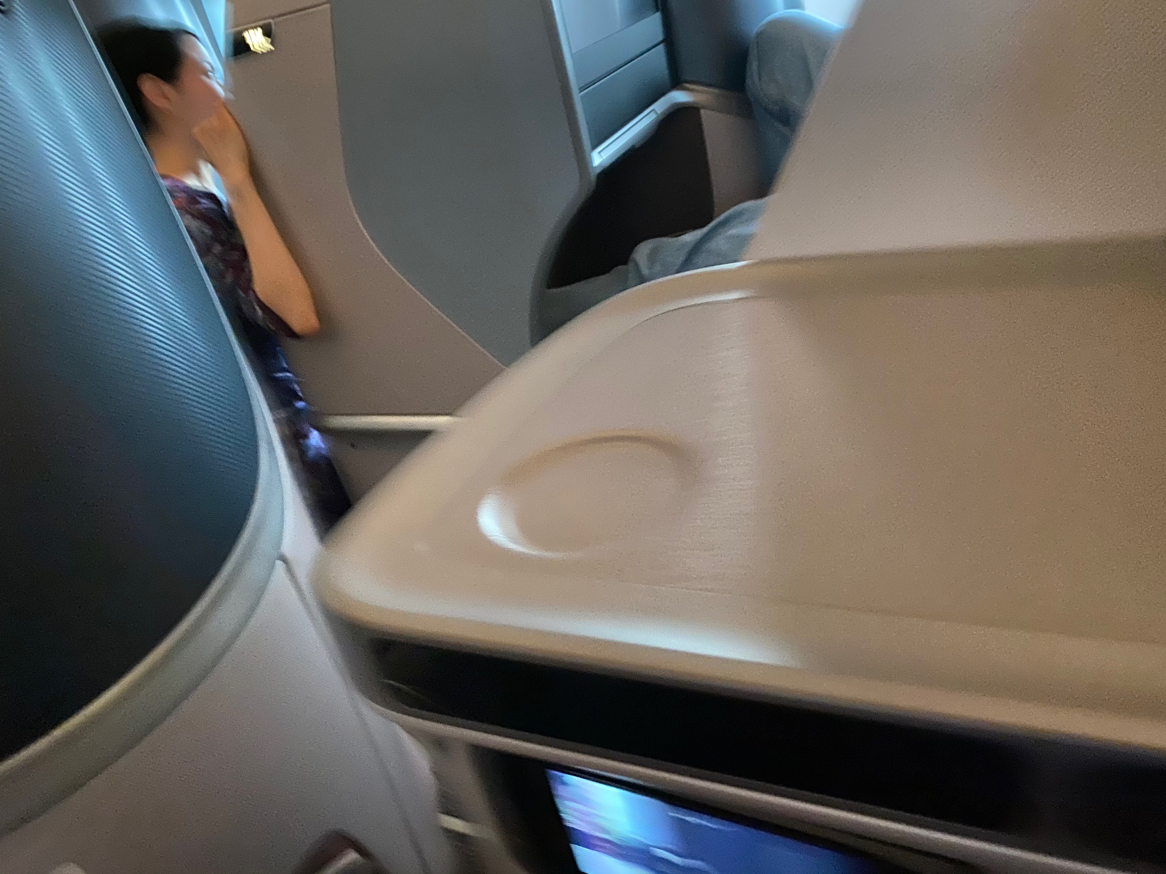 B9CEC754-36C0-4D5E-833D-C09BB7AA94EB