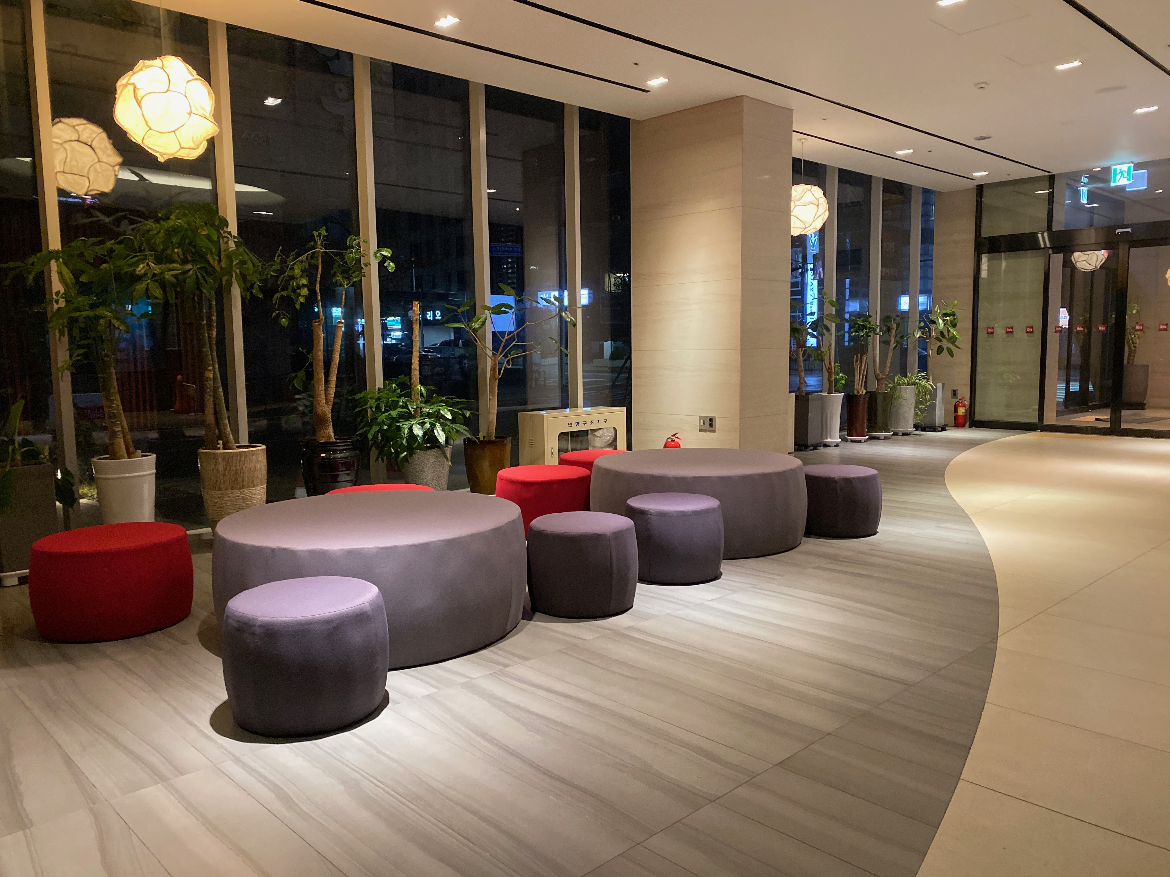 C39FE8D5-FC17-470C-B86C-6B7F2AD9EFBB