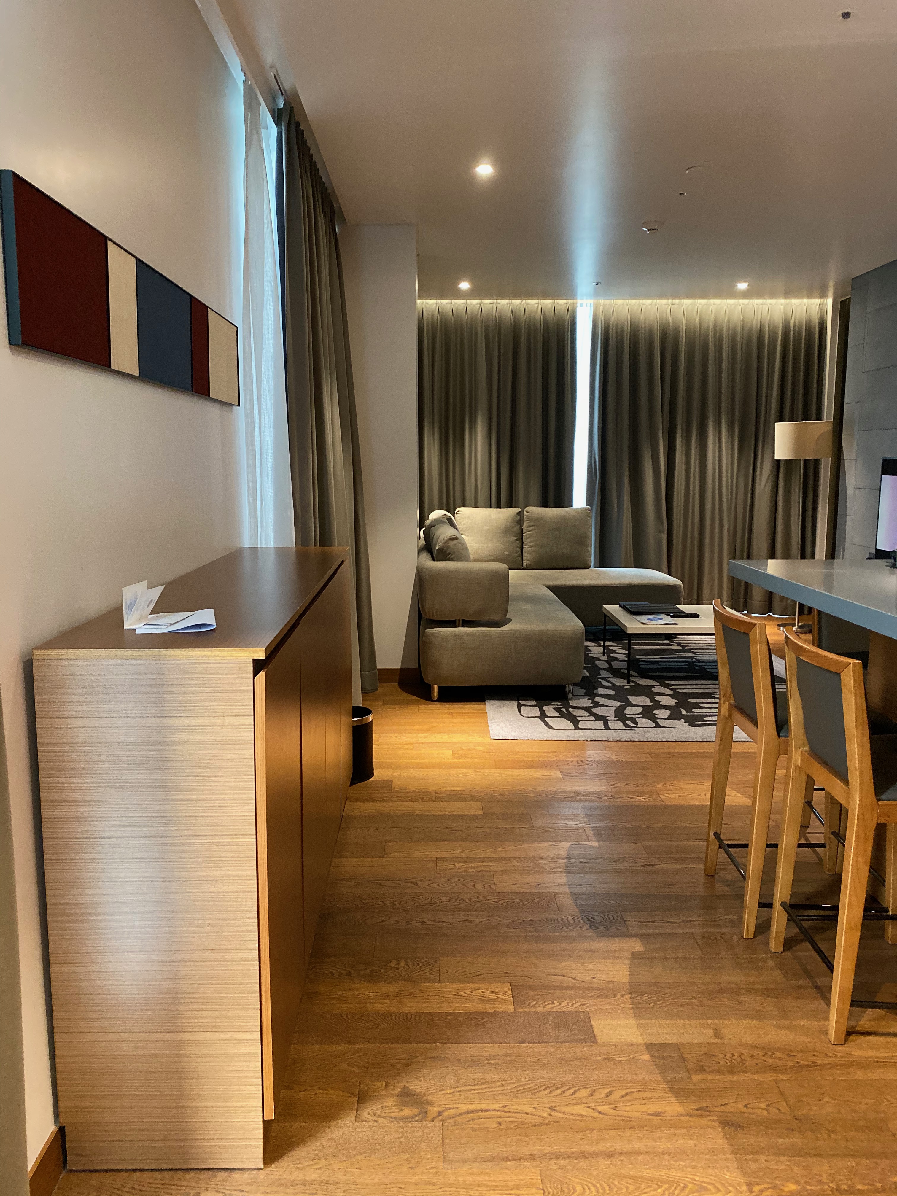 CDFBB5DF-8063-456B-AAD2-0F6610B65E8F