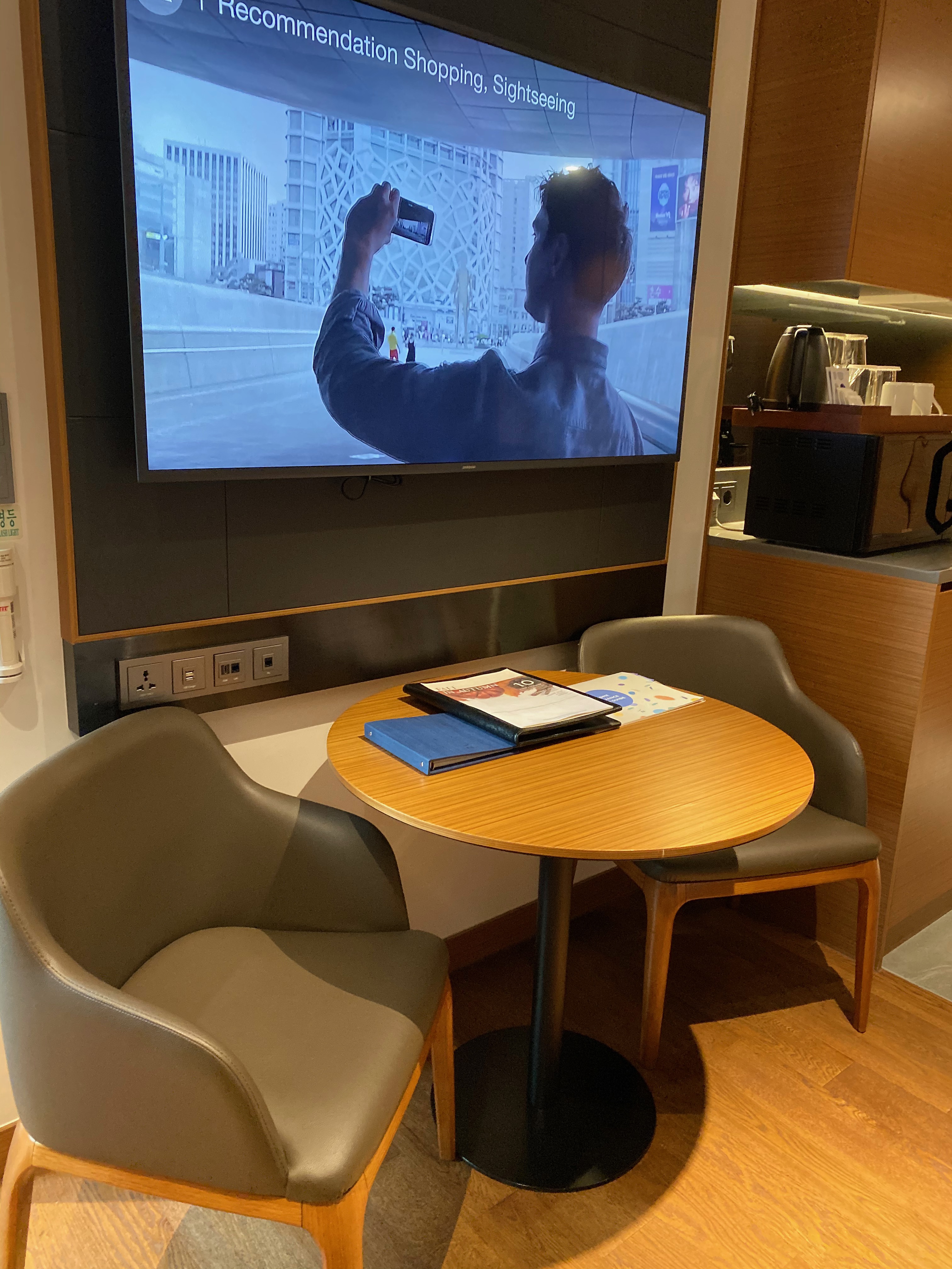 D0B50A82-4181-468A-B195-E0D236A569EE