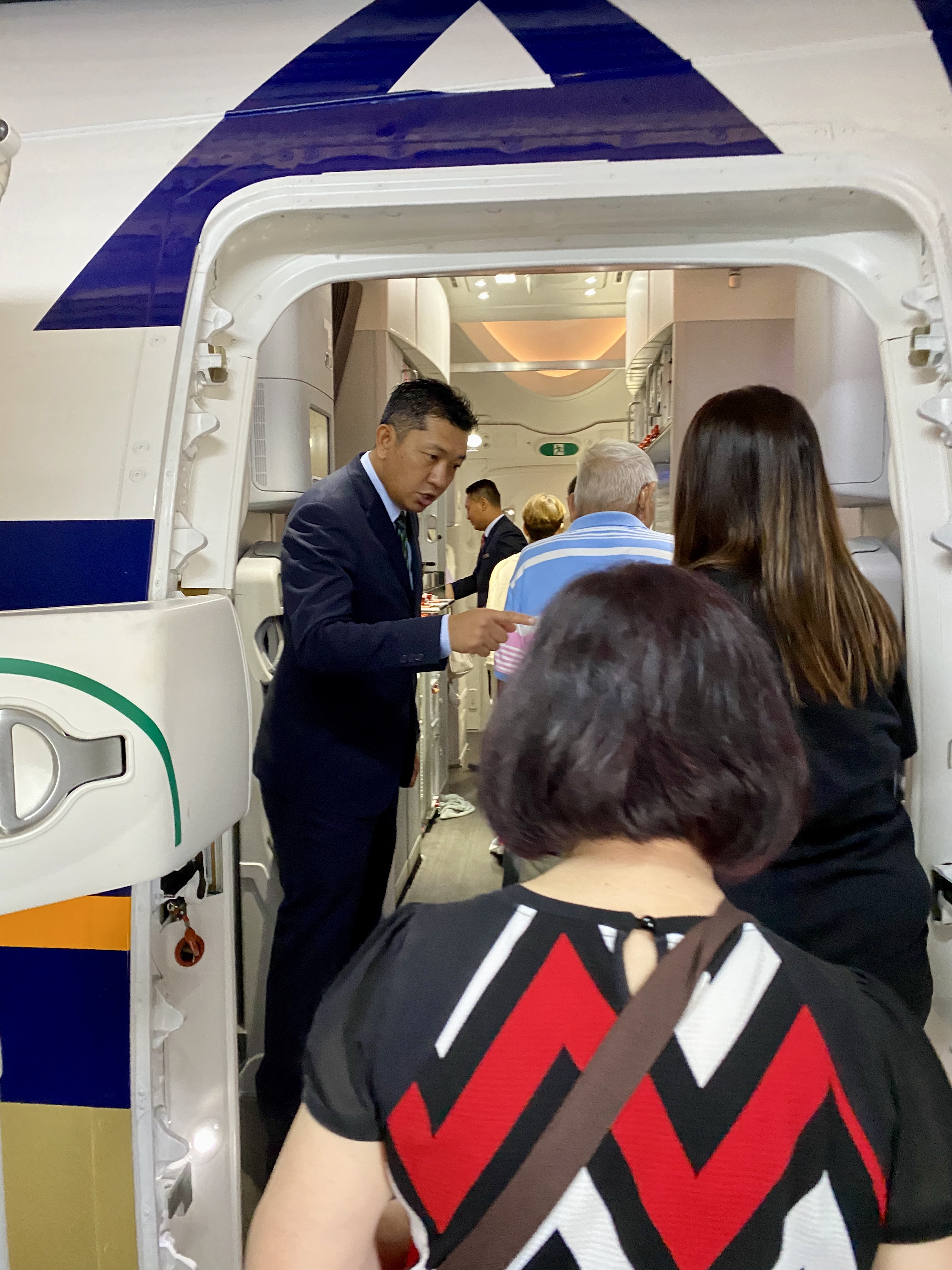 EA172727-A039-4BF9-AA8E-F0FDC084628F_1_201_a