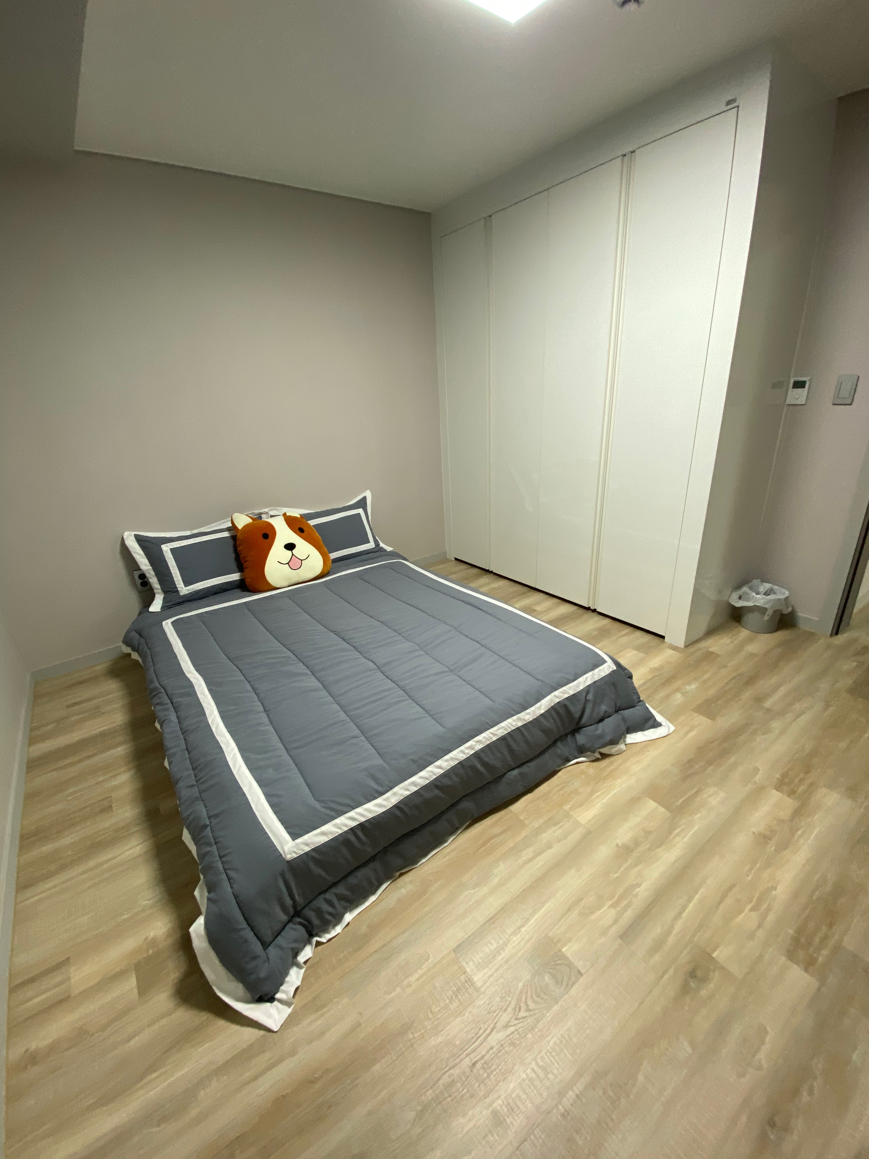 EC09ED14-B85F-4DA6-920A-5F2A3D4E2D11