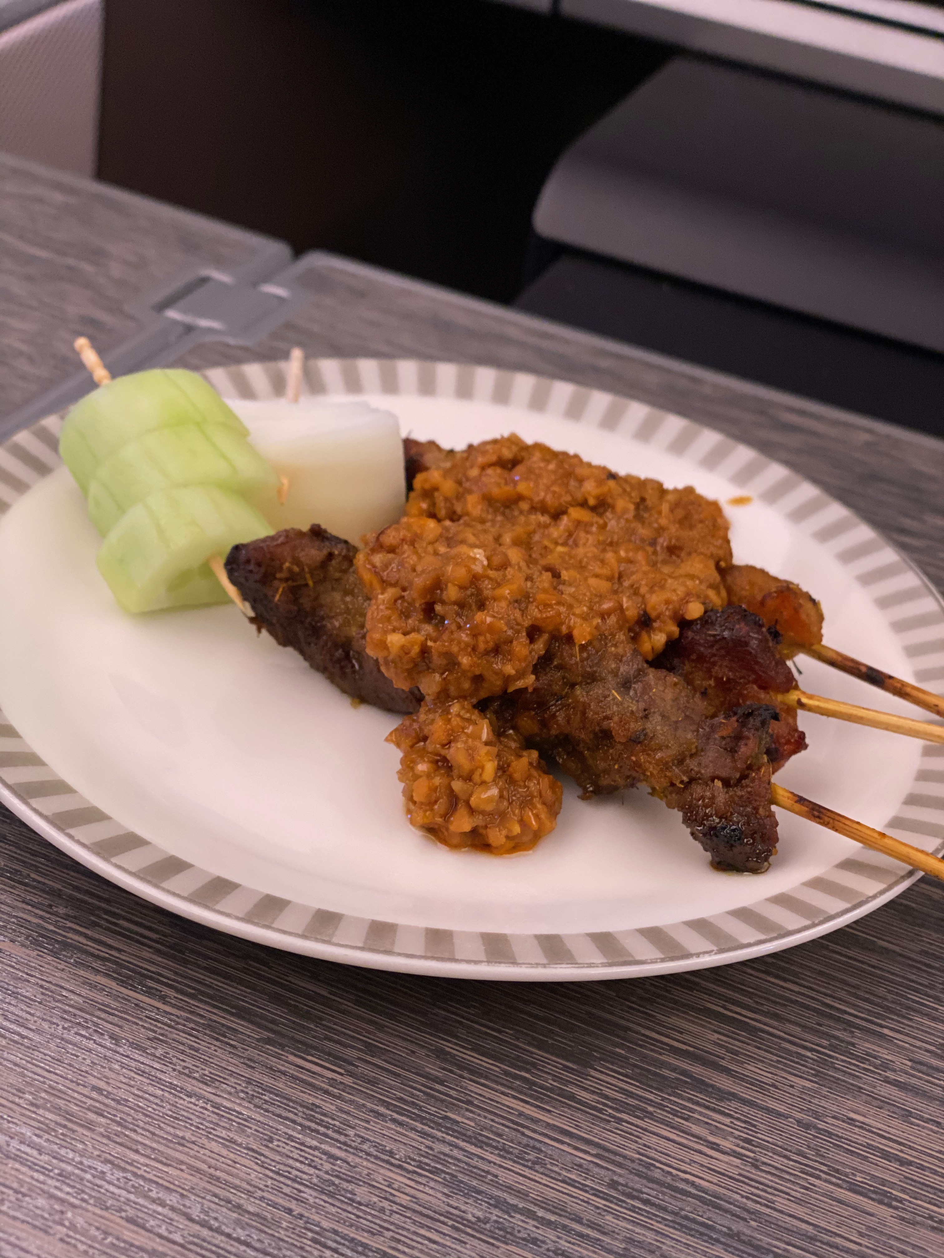 F28E105C-0A91-481D-970E-DE69A47D89CE