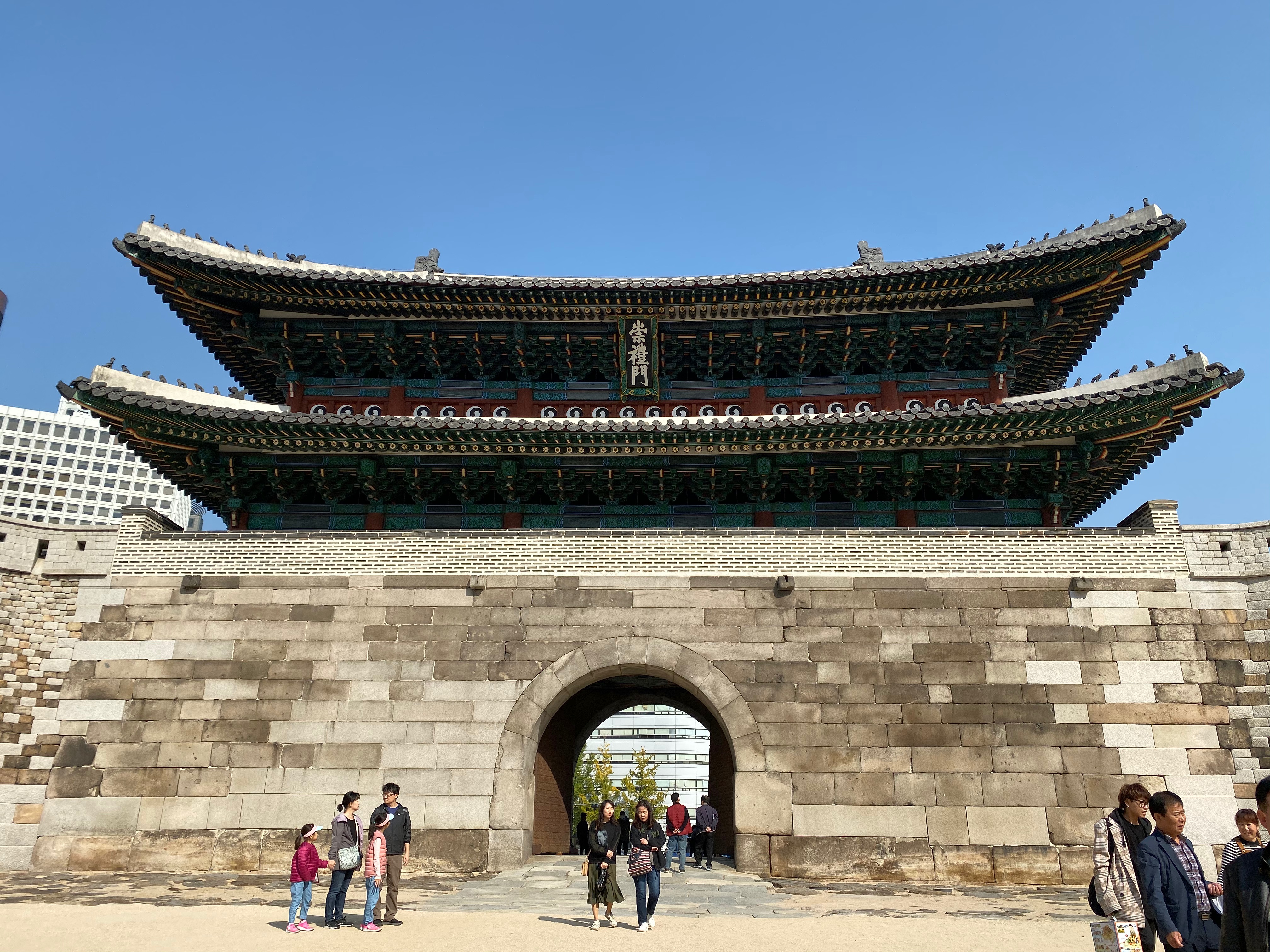 86B9BE1E-9B93-4E73-B73E-95AD44BE45F8