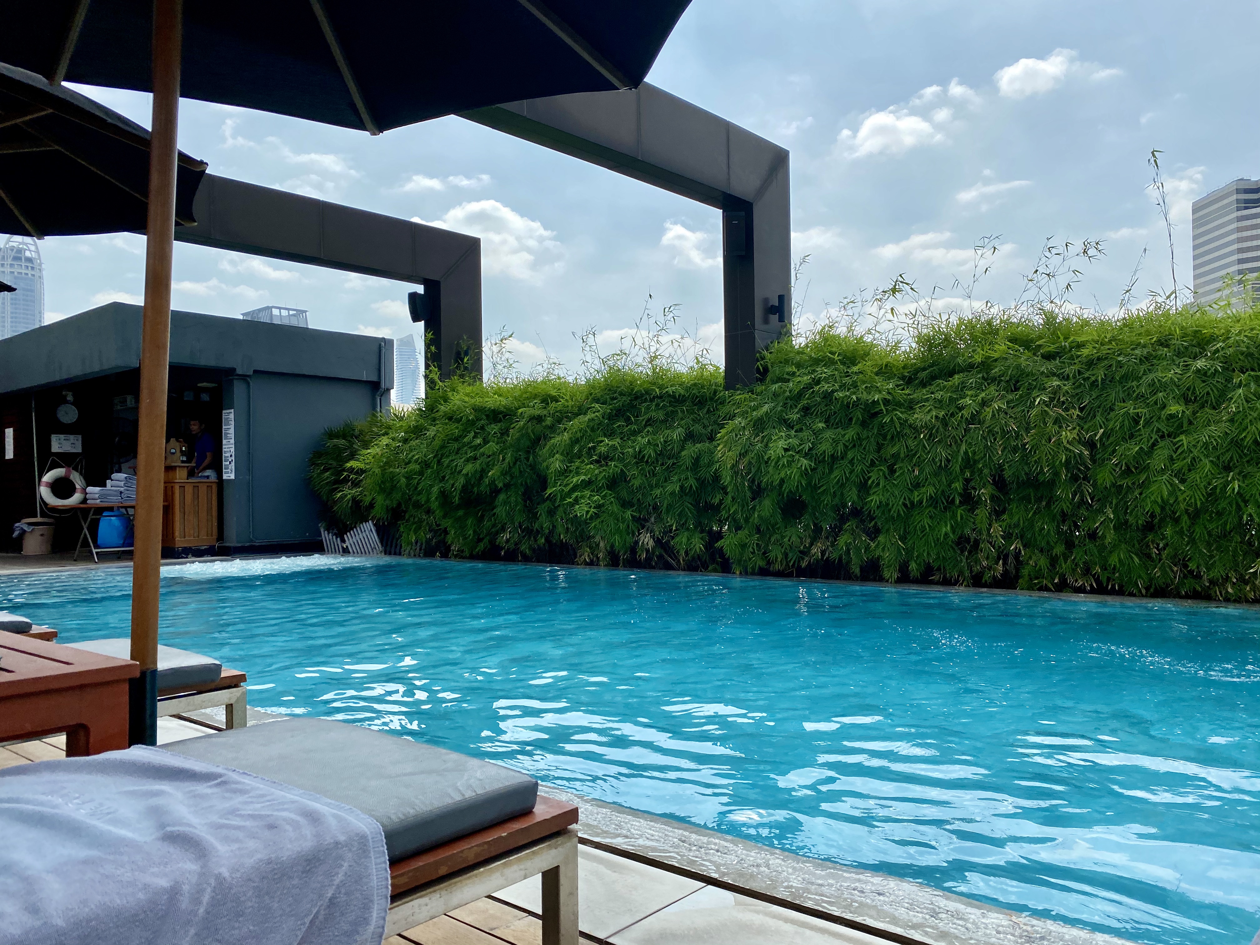 F3F8FE12-4014-4EE6-92BE-416F90C34233_1_201_a