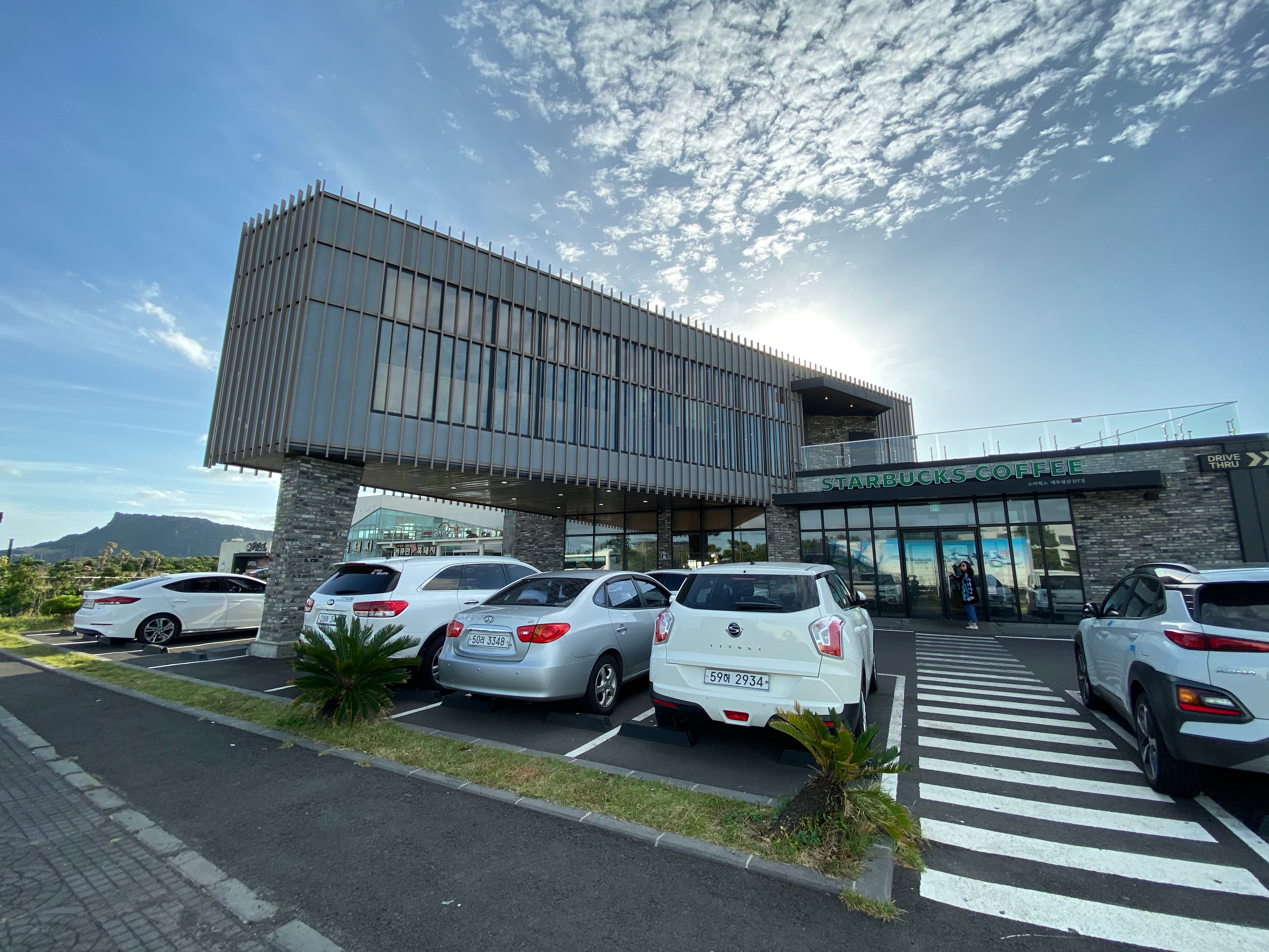 1EF522D4-9E95-4A30-B576-0E2839BD3D16