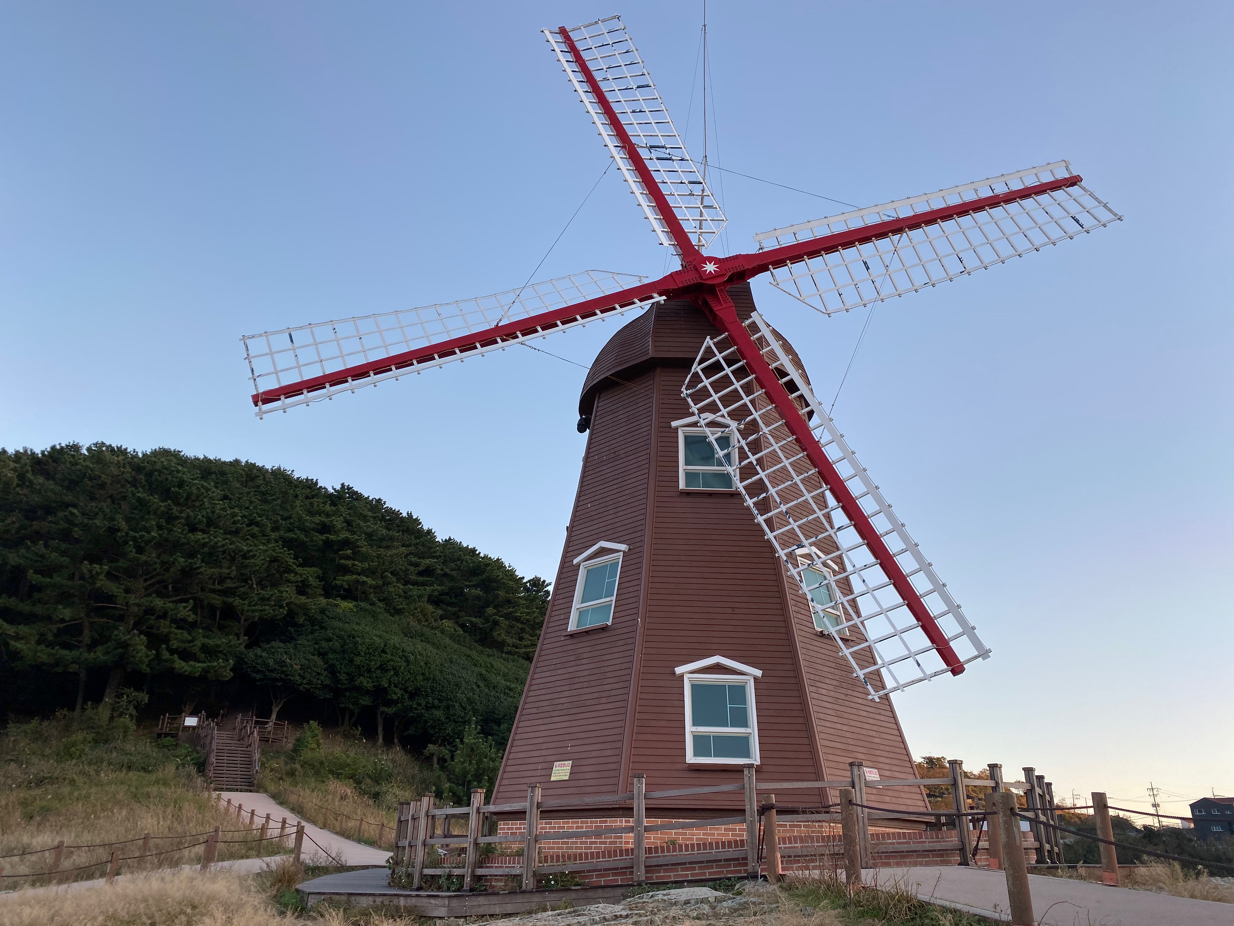 67220BFB-069F-4406-9151-C0DADCF28523