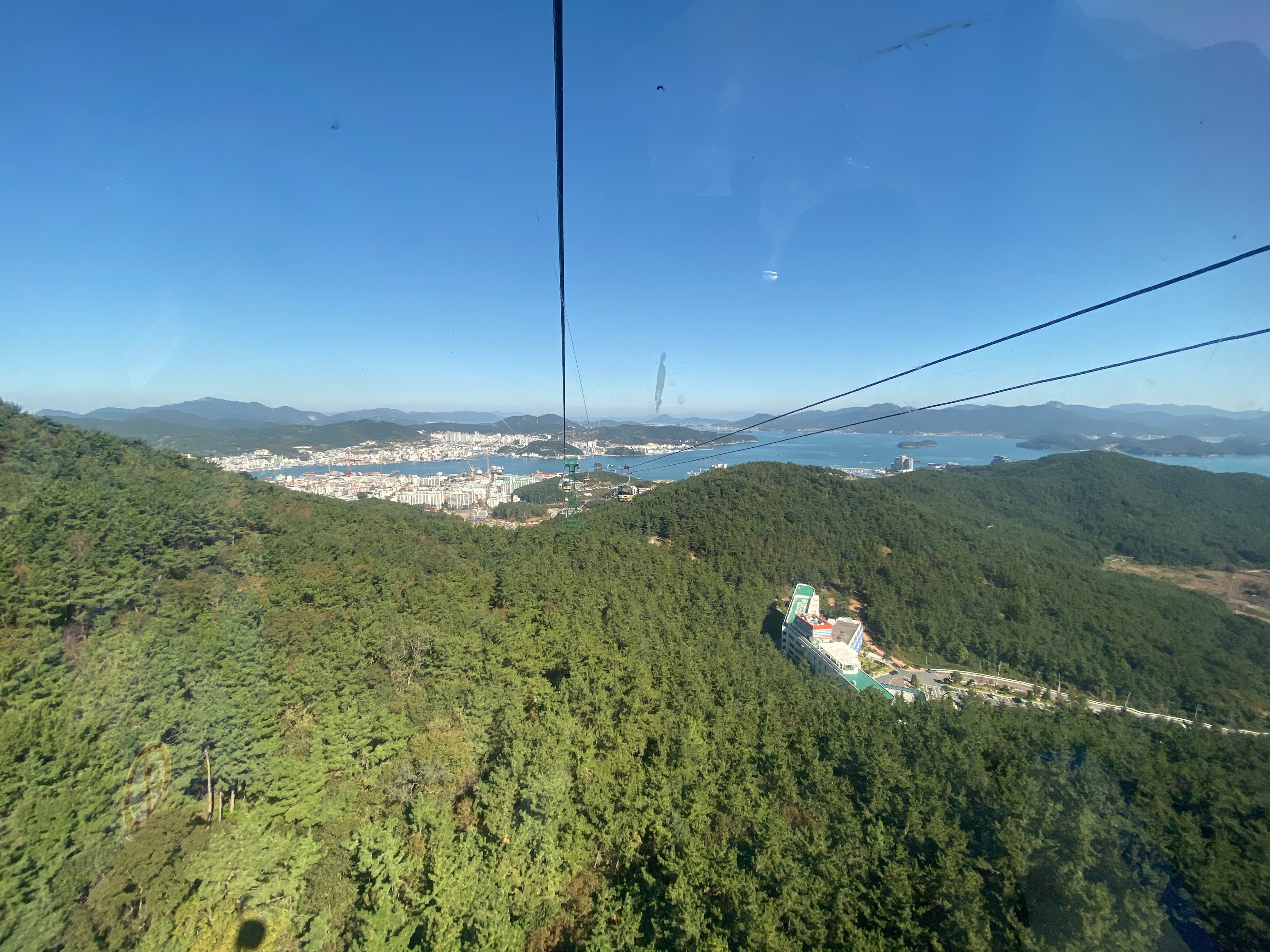 C6E42432-BE89-412A-AB55-03F601FDA7C7