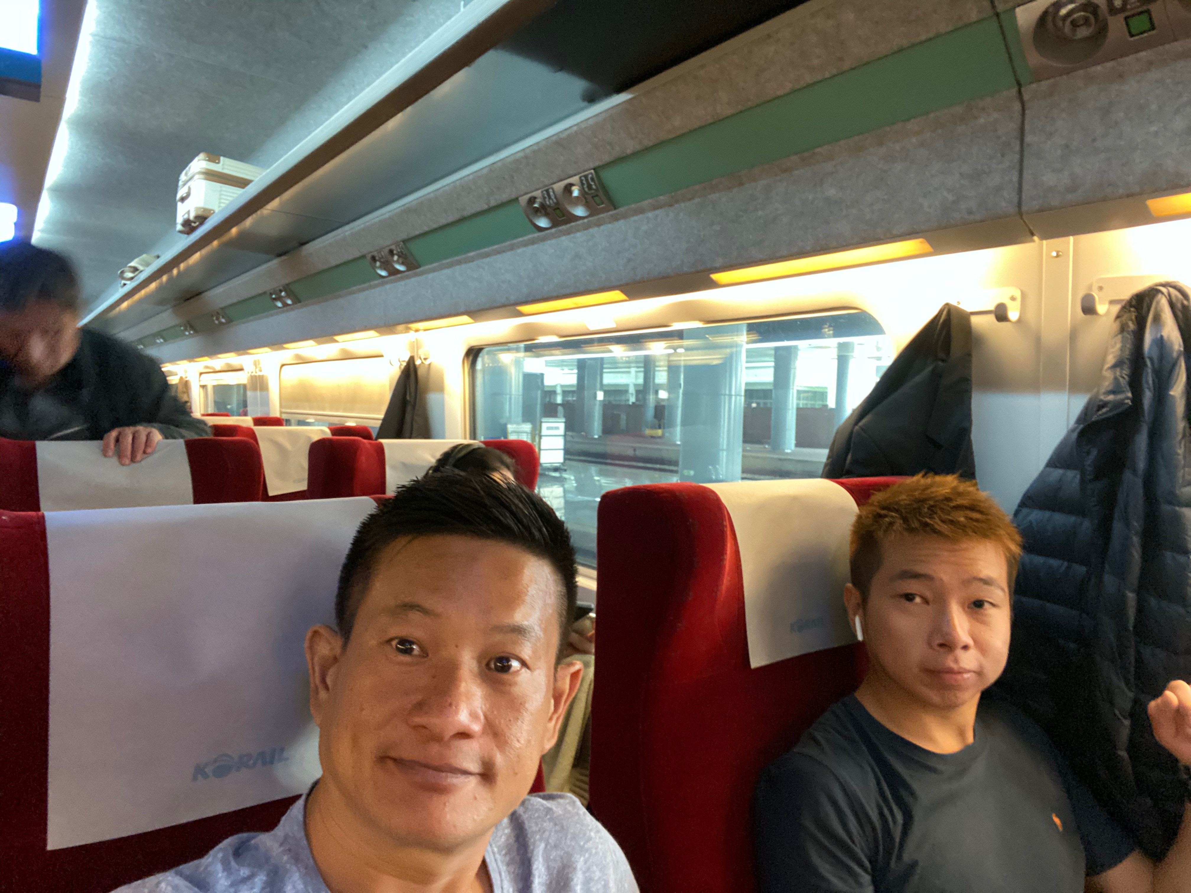 CBC8E375-9B83-41F6-BC47-D5501DE4EFF2