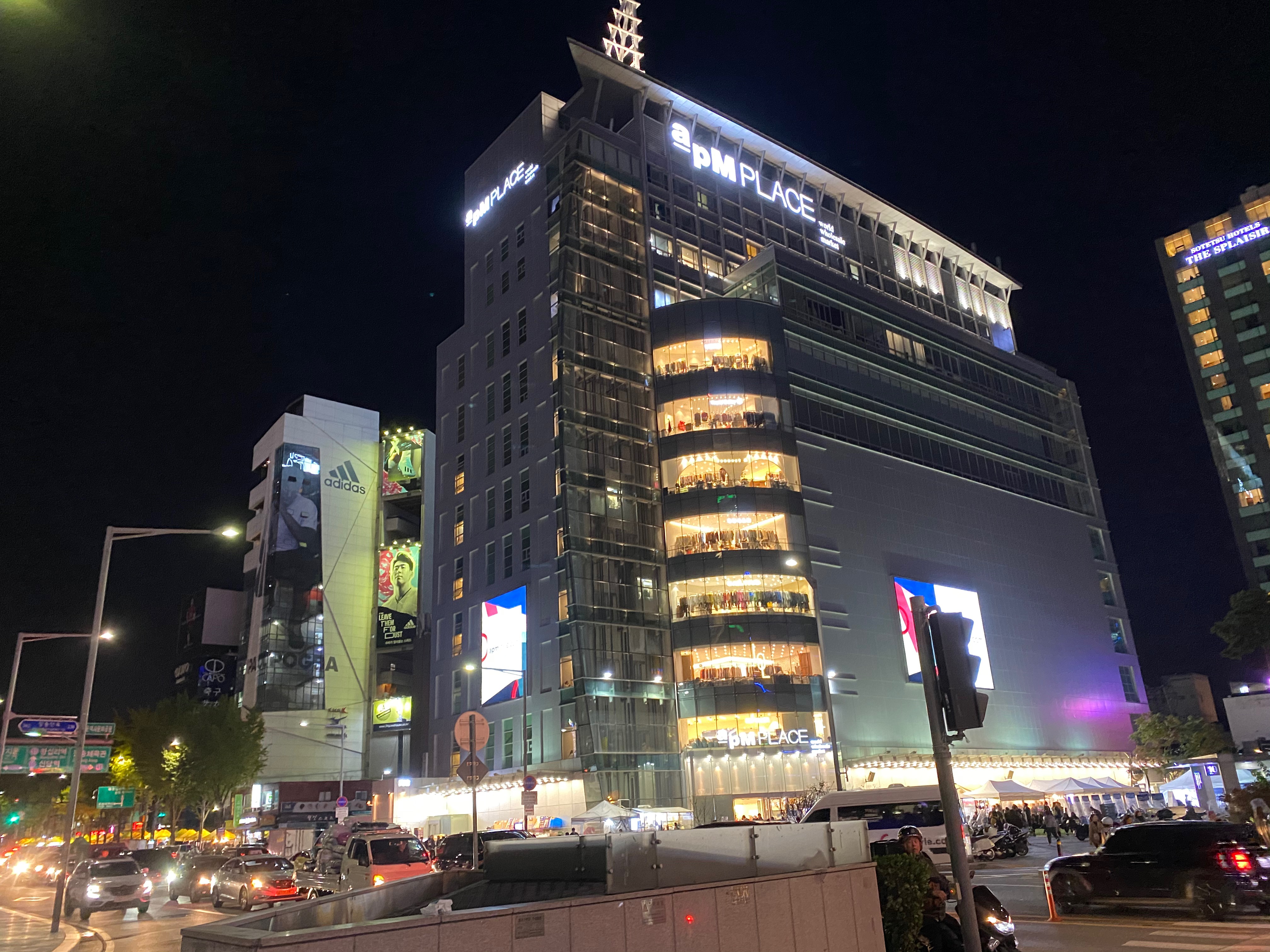 DB29E28D-7D4A-4435-B46F-C86DEA2D56BD