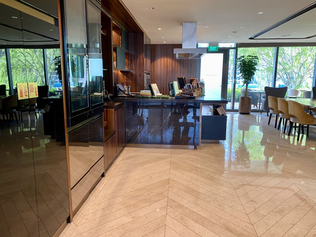 Inside the Club Millésime Lounge